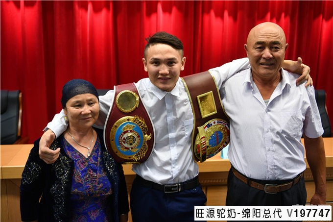 央广网丨旺源集团助力新晋拳王,重燃体育赛事