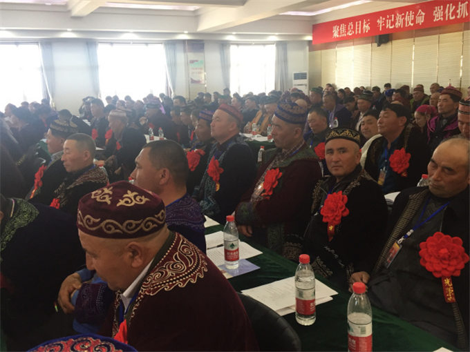 旺源骆驼奶绵阳总代理为您提供：新疆晨报丨第三届边疆牧民养驼致富经验交流会暨百万奖金表彰大会在福海县